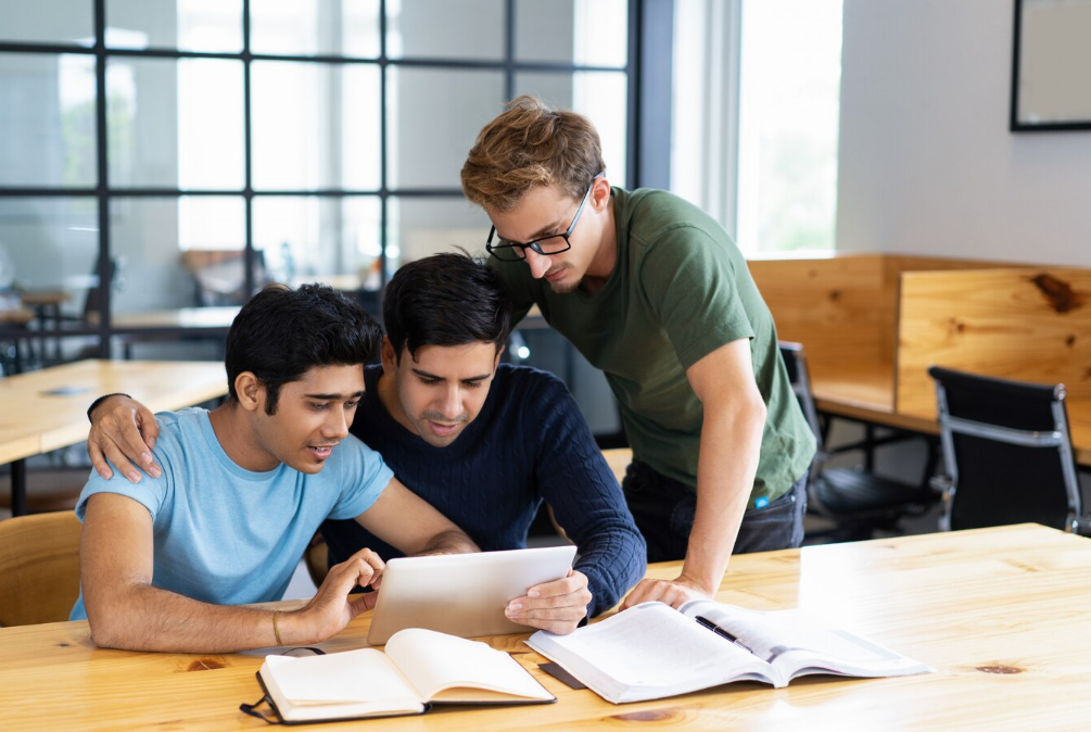 Top Employers in Mumbai Hiring CFP Certified Professionals