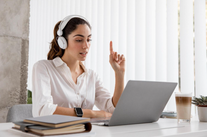 The Benefits of Online Coaching for Busy Executives